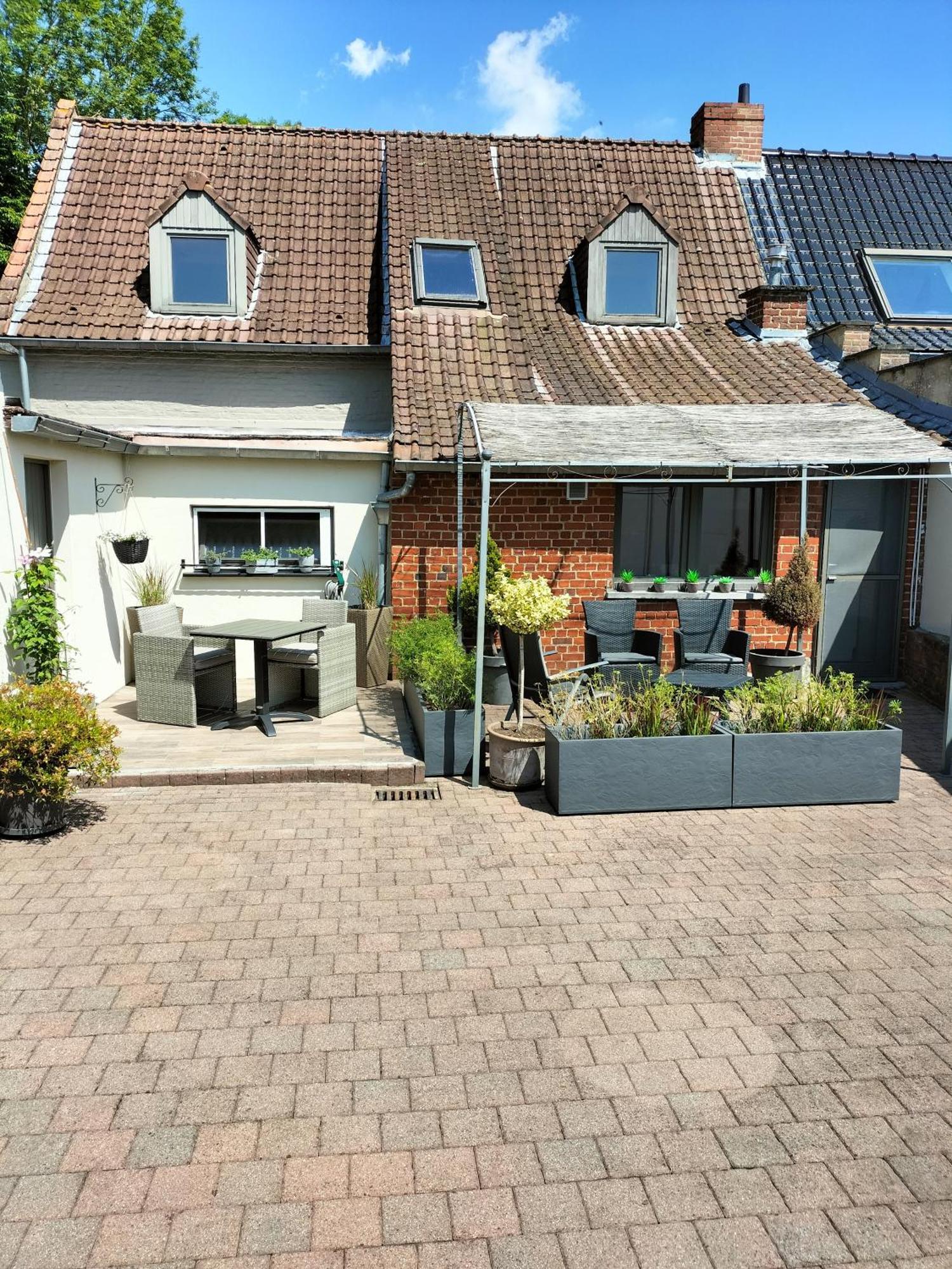 Le Charm'En Gite Villa Tournai Bagian luar foto